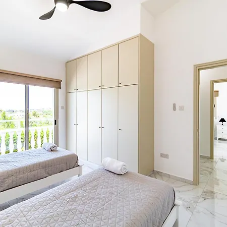 Vilă Kathi By Ezoria