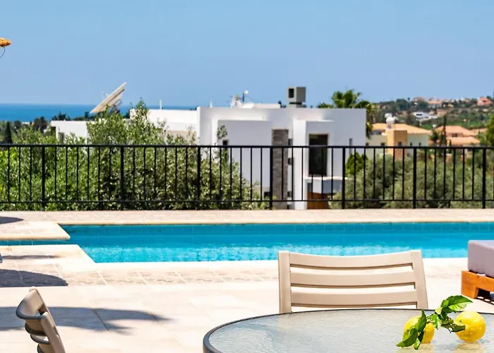 Villa Kathi By Ezoria