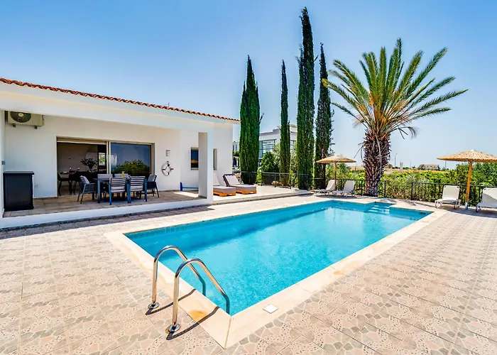 Villa Kathi By Ezoria