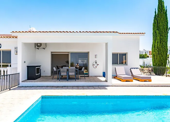 Kathi By Ezoria Villa Paphos