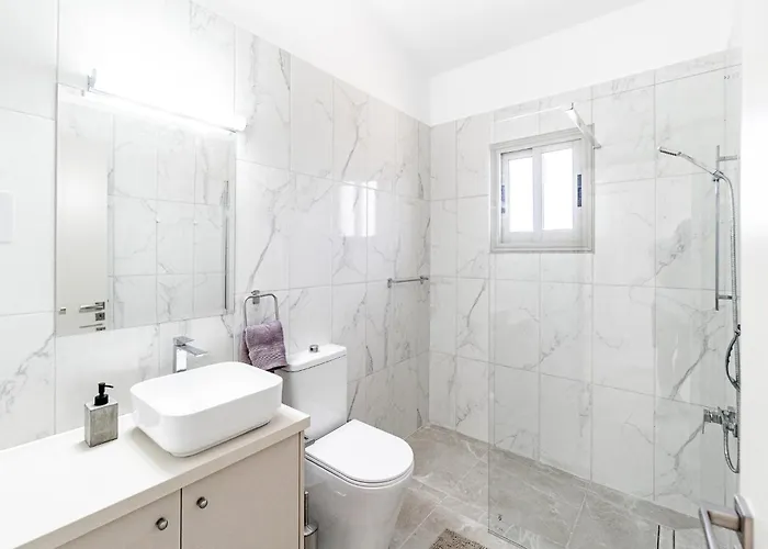 Kathi By Ezoria * Paphos