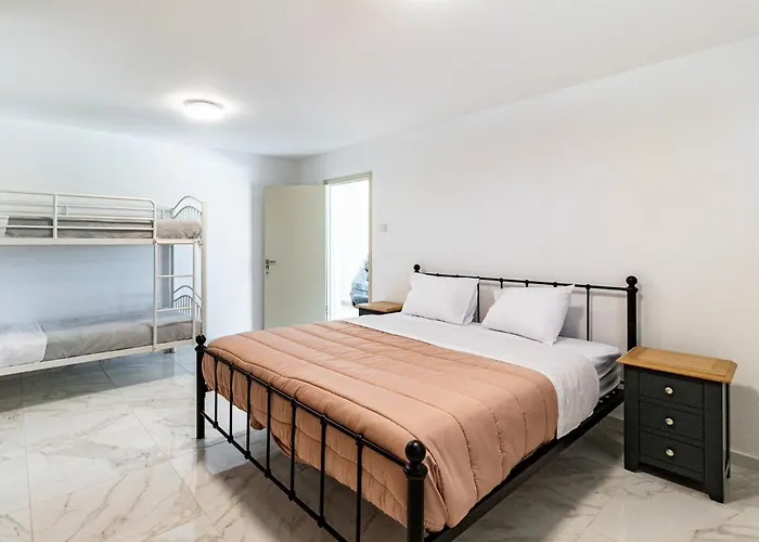 Kathi By Ezoria Villa *