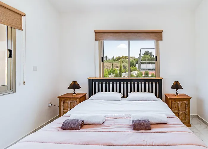 Kathi By Ezoria Paphos