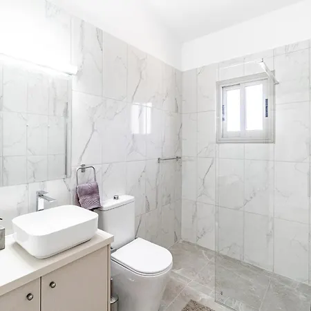 Kathi By Ezoria * Pafos