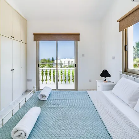 Kathi By Ezoria Pafos