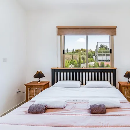 Kathi By Ezoria Pafos