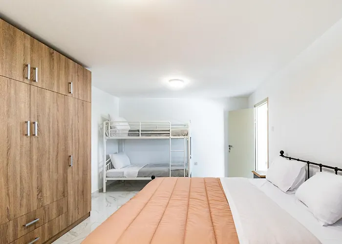 Kathi By Ezoria ヴィラ