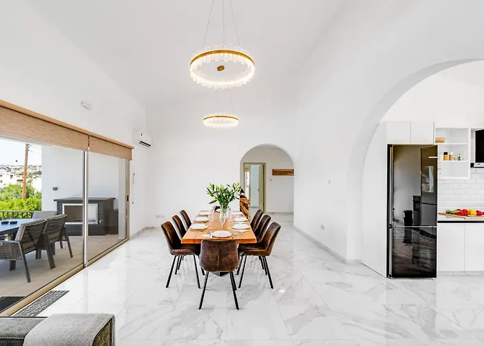 Vila Kathi By Ezoria Paphos