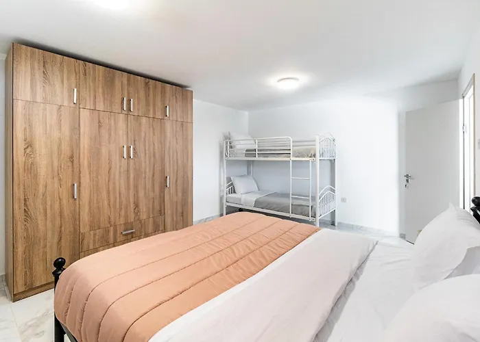 ヴィラ Kathi By Ezoria *