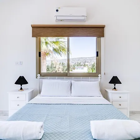 וילה Kathi By Ezoria